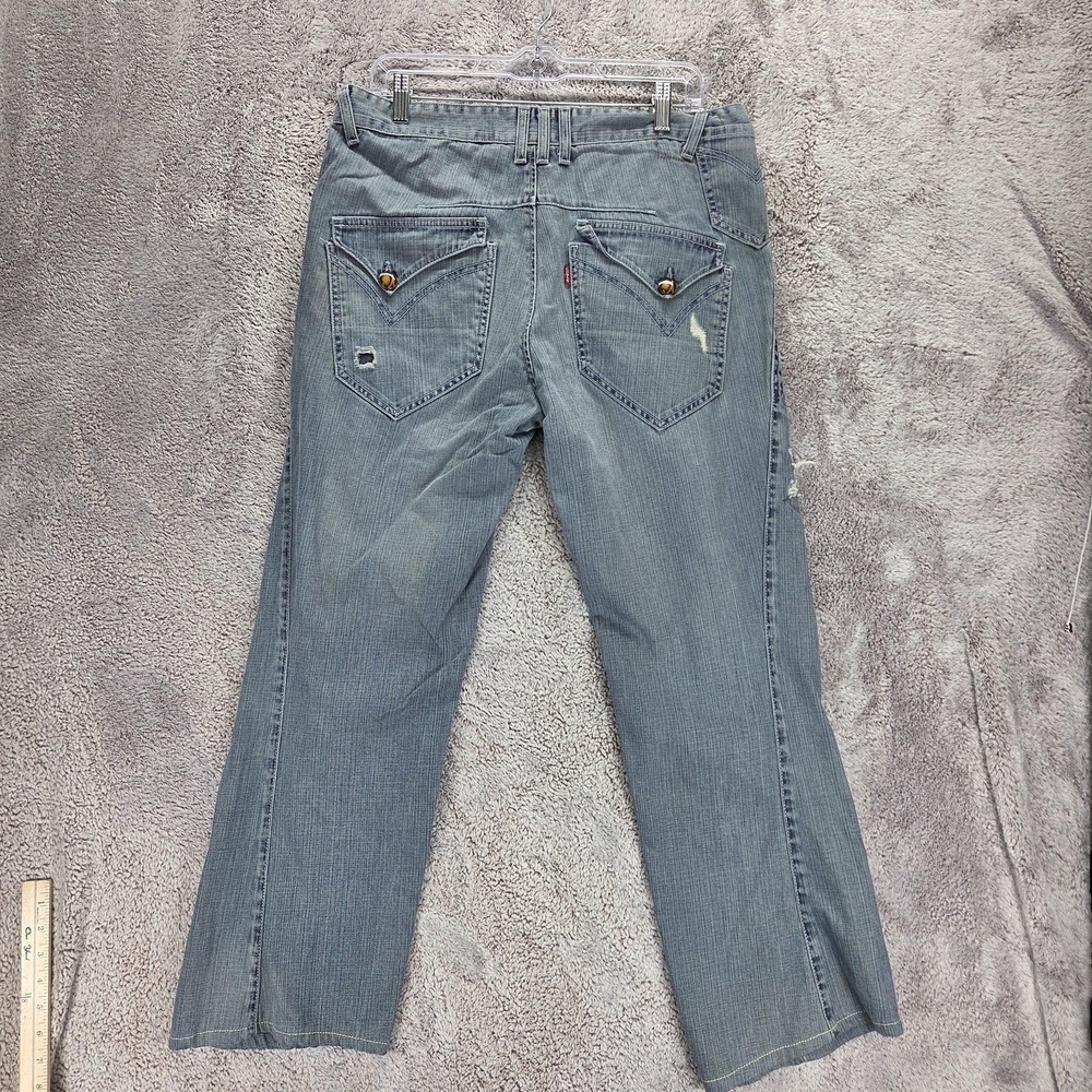 Vintage Levis Engineered Jeans Mens Twisted Flap Pockets Light Wash Fits 33x28
